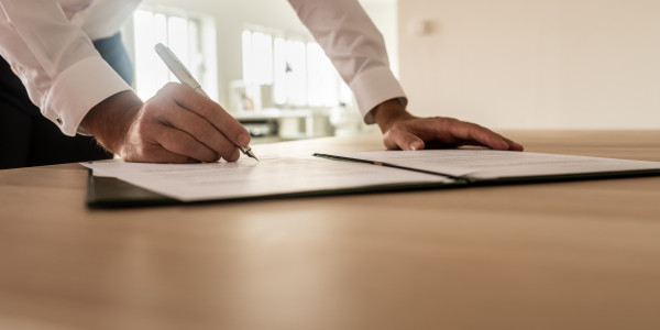 Financiación Hipotecaria para Empresas y Particulares · Estructuración de operaciones complejas