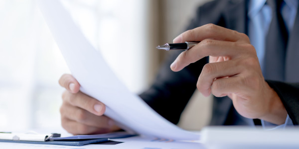 Financiación Hipotecaria para Empresas y Particulares · Revisión de FEIN y FiAE